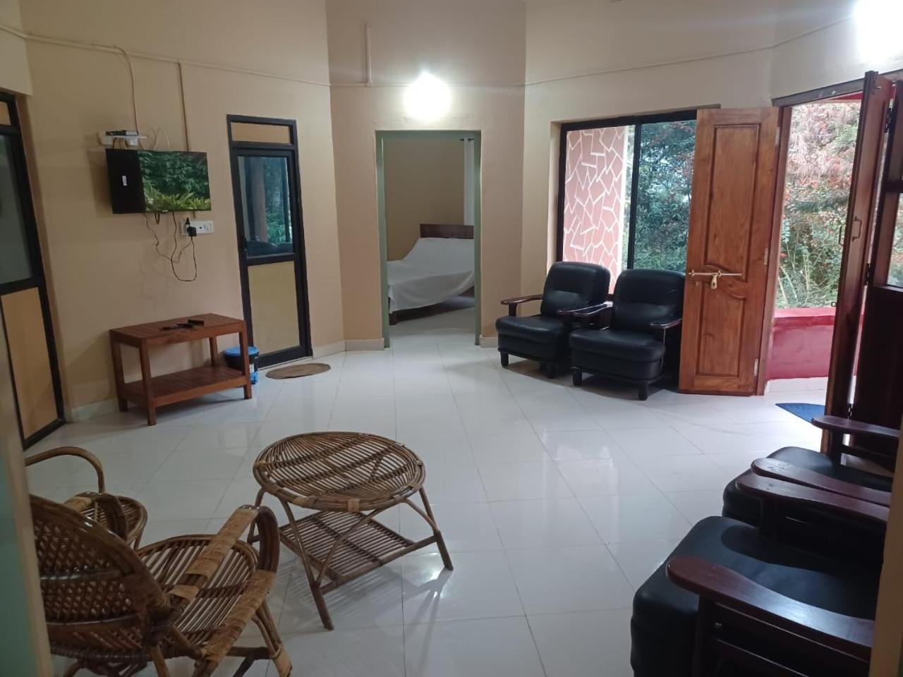 Mahout Resort Wayanad - An Experiential Jungle Stay With Waterfall カルペッタ エクステリア 写真