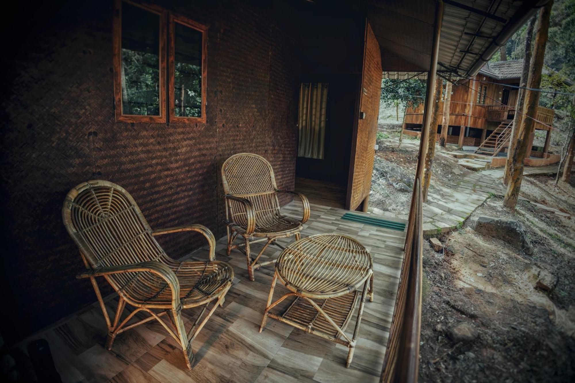 Mahout Resort Wayanad - An Experiential Jungle Stay With Waterfall カルペッタ エクステリア 写真