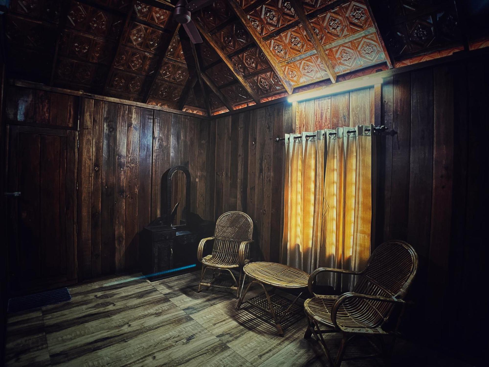 Mahout Resort Wayanad - An Experiential Jungle Stay With Waterfall カルペッタ エクステリア 写真