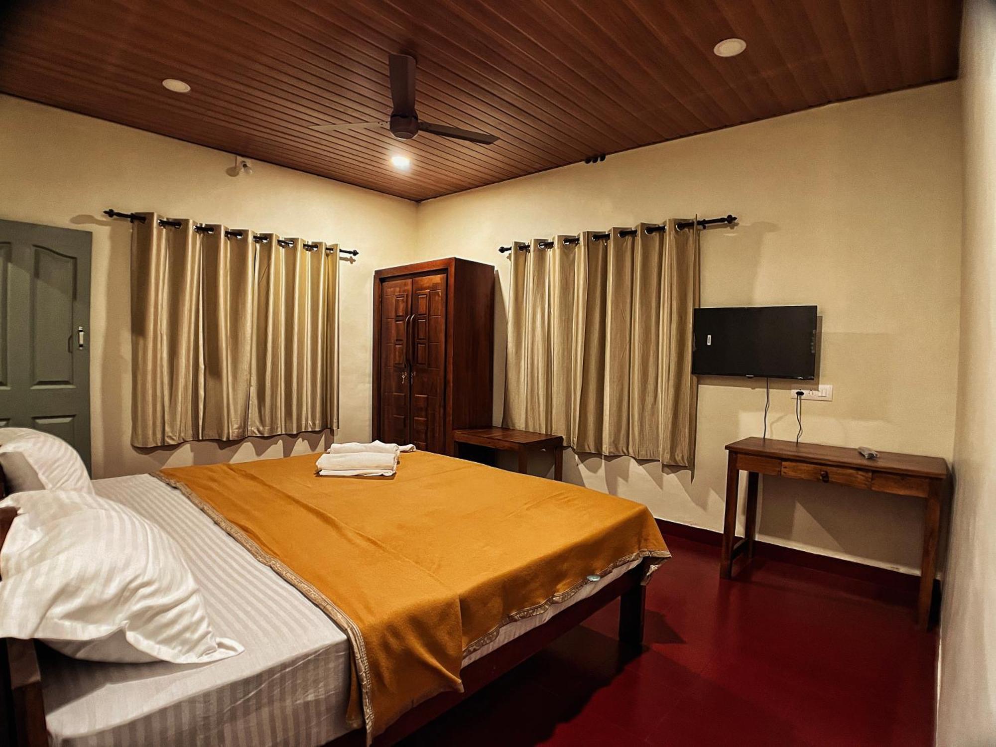 Mahout Resort Wayanad - An Experiential Jungle Stay With Waterfall カルペッタ エクステリア 写真