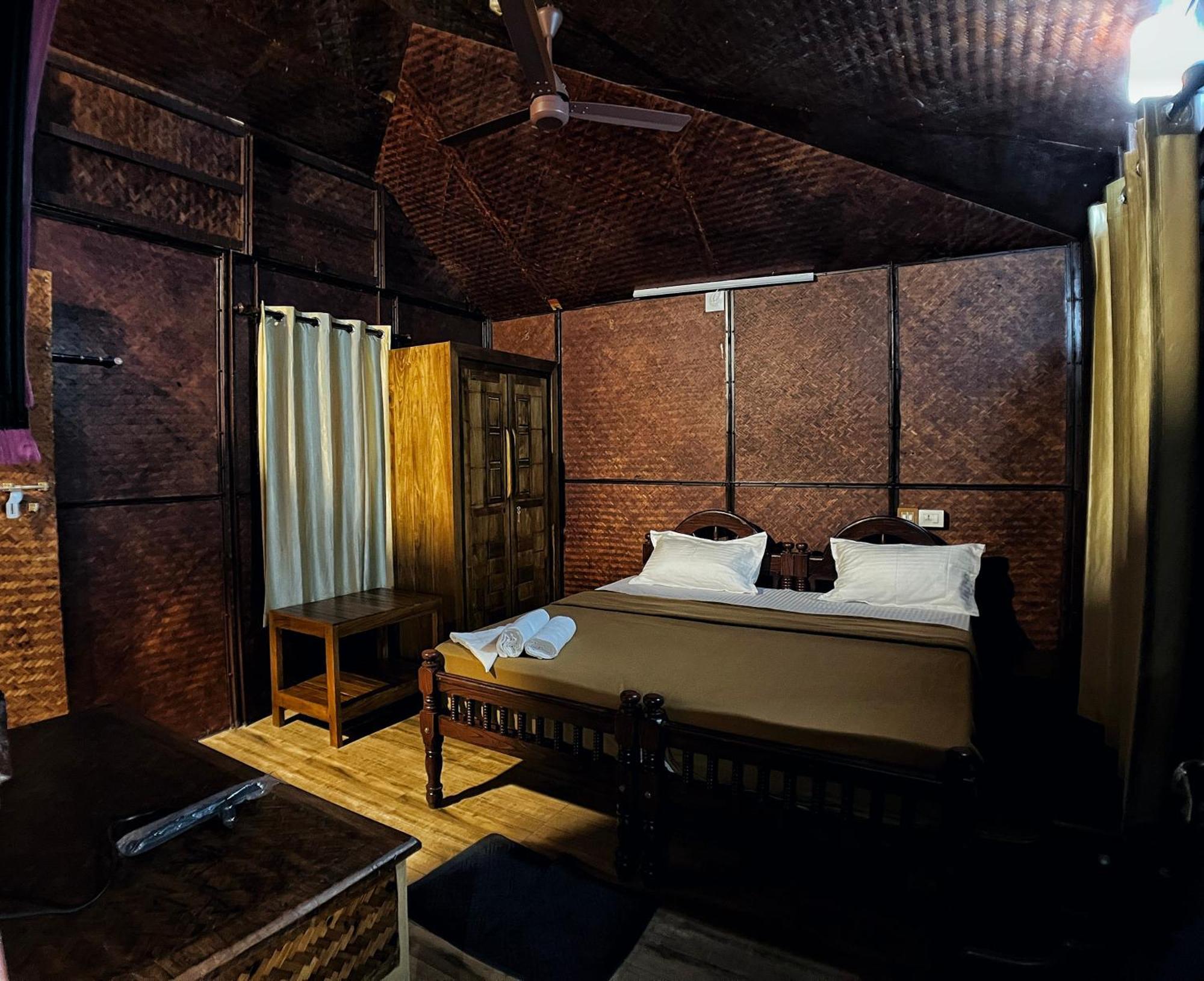 Mahout Resort Wayanad - An Experiential Jungle Stay With Waterfall カルペッタ エクステリア 写真